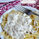 Easy dish to prepare and so good! Rosemary Chicken Pasta via www.thirtyhandmadedays.com
