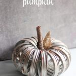Faux-aged-canning-ring-pumpkin-600x781