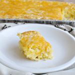 Cheesy Corn Casserole- the perfect side dish for any meal. Yum! www.thirtyhandmadedays.com