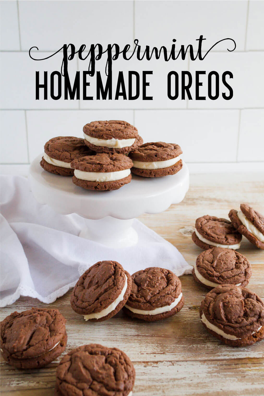 Peppermint Homemade Oreos - the perfect holiday treat recipe. www.thirtyhandmadedays.com