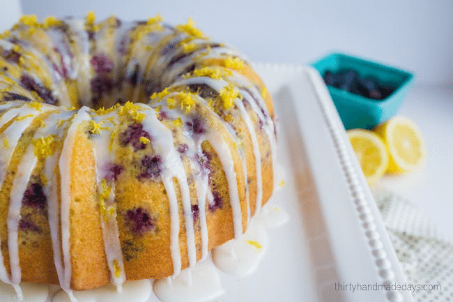 The best ever Lemon Blueberry Bundt Cake - perfect treat for Spring! via www.thirtyhandmadedays.com