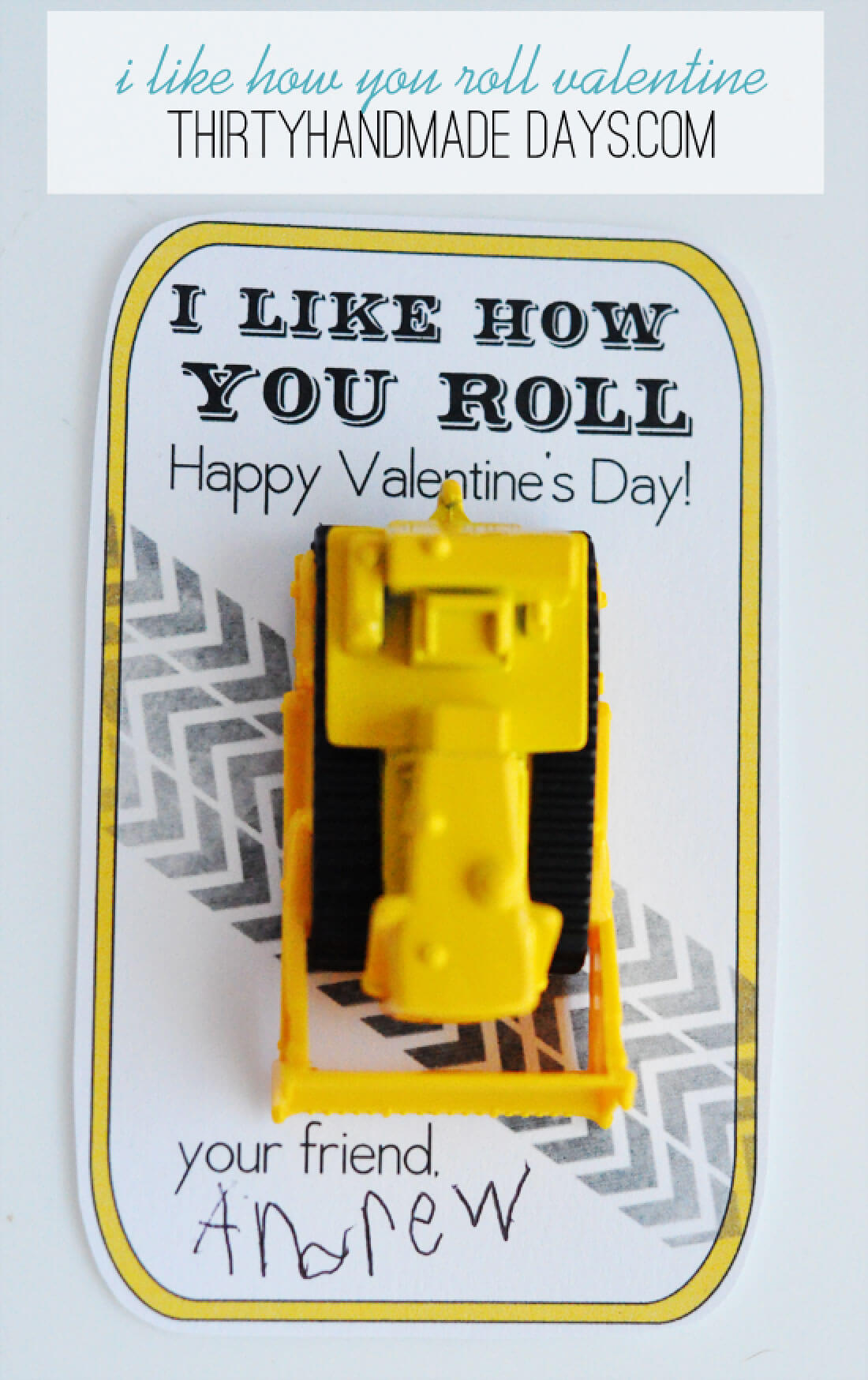 Printable Valentines Day Ideas - this "I like how you roll" is perfect for boys! from www.thirtyhandmadedays.com