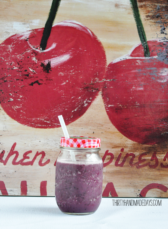 Cherry Holiday Drink Smoothie 