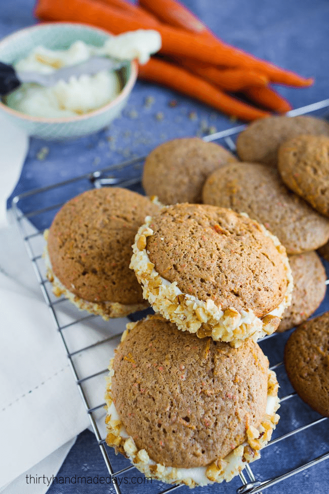 A take on traditional Carrot Cake - make whoopie pies instead! from www.thirtyhandmadedays.com