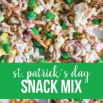 St. Patrick's Day Food - make this easy snack mix to celebrate the holiday. via thirtyhandmadedays.com