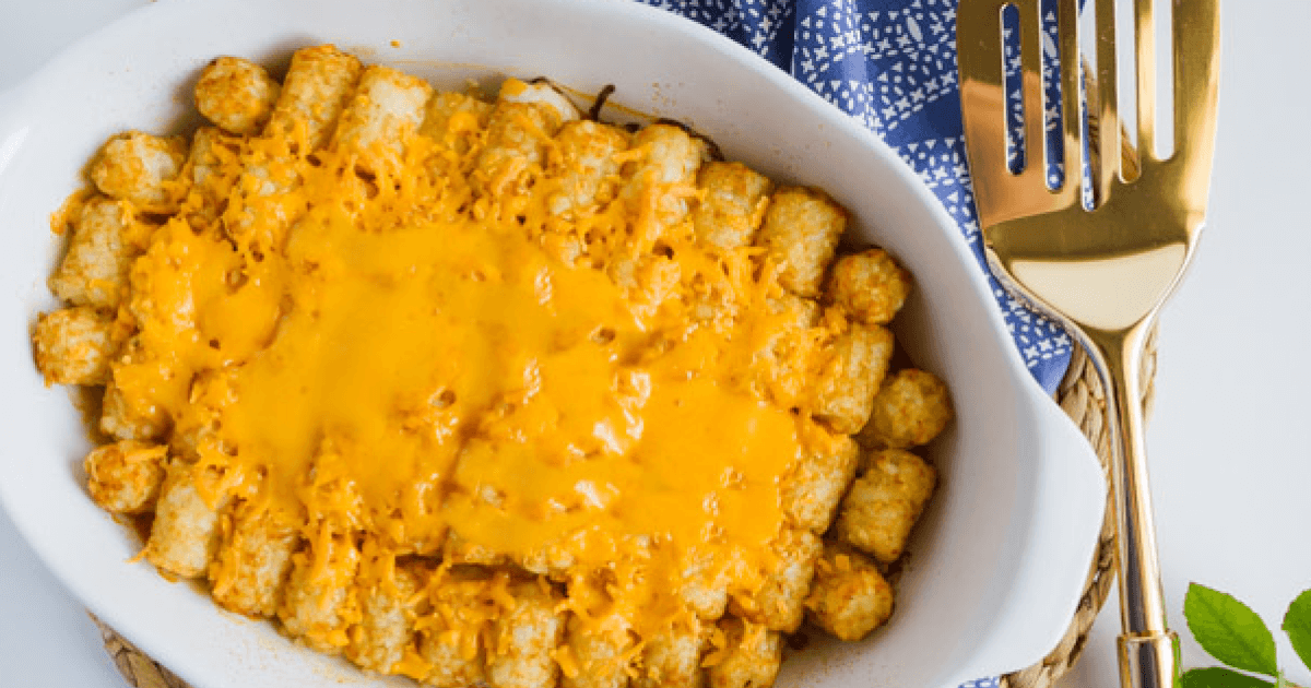 Easy Weeknight Dinner: Tater Tot Casserole