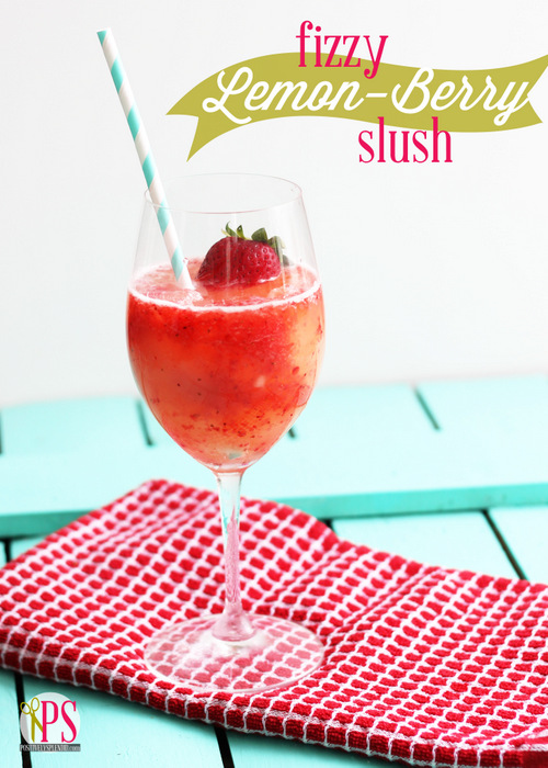 Lemon Strawberry Slush from Positively Splendid via www.thirtyhandmadedays.com