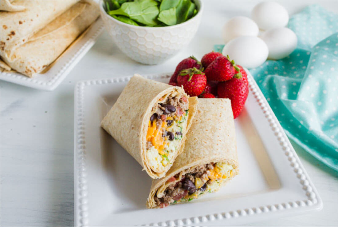 Protein Packed Breakfast Burritos - make these ahead to reheat throughout the week via thirtyhandmadedays.com