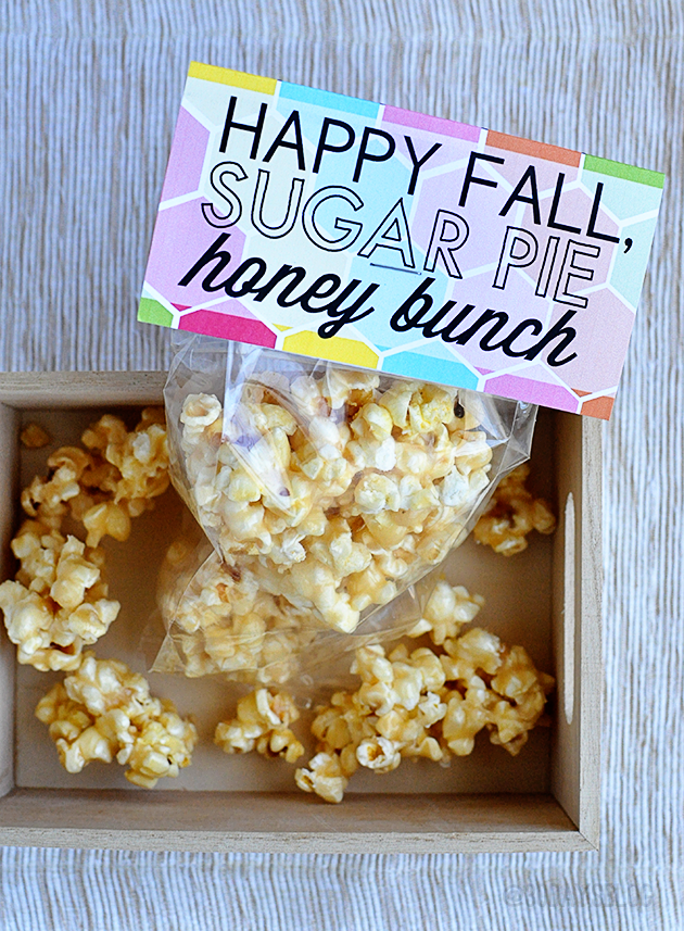 Fall Printable Pack - with Honey Popcorn from www.thirtyhandmadedays.com