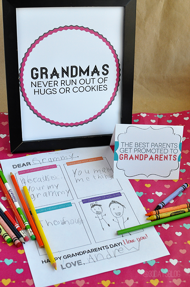 Happy Grandparents Day! Free printables to help celebrate- 8x10 grandma print, letter and cards from www.thirtyhandmadedays.com