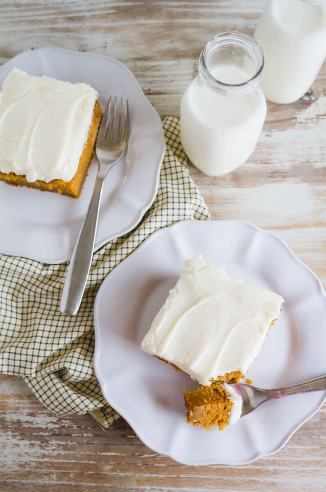 Best Pumpkin Bars With Cream Cheese Frosting www.thirtyhandmadedays.com