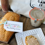 Gift Idea for the Holidays - includes bread and honey butter recipe and cute printable from www.thirtyhandmadedays.com