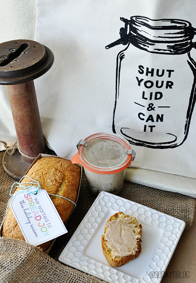 Holiday Gift Ideas: Spread Joy Printable tags with bread and honey butter www.thirtyhandmadedays.com