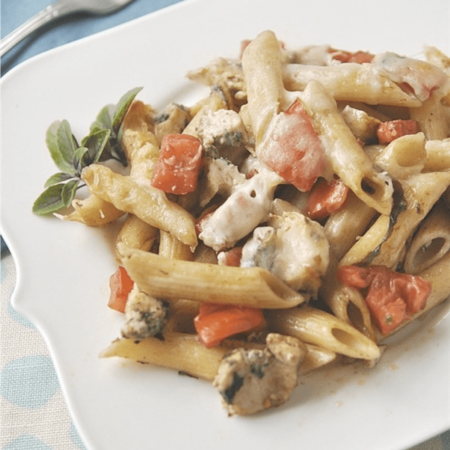 Balsamic and Chicken Pesto Pasta - a new take on an old classic!