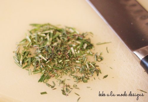 rolls_chopped herbs