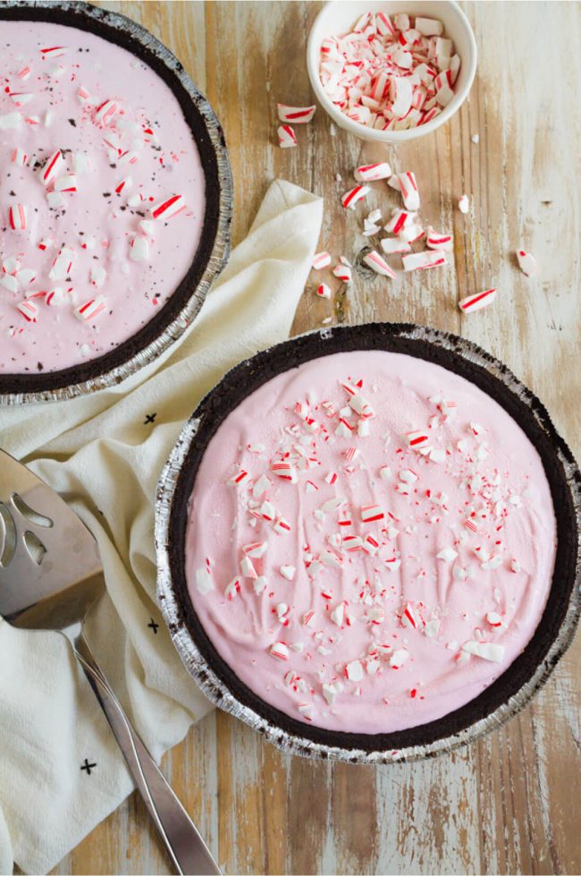 3 Ingredient Frozen Peppermint Pie