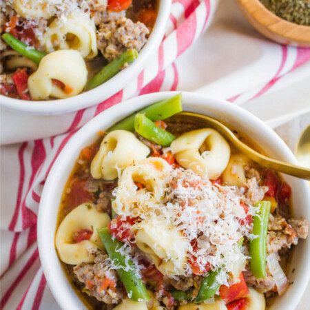 Slow Cooker Tortellini Sausage Soup - a family favorite for years! www.thirtyhandmadedays.com