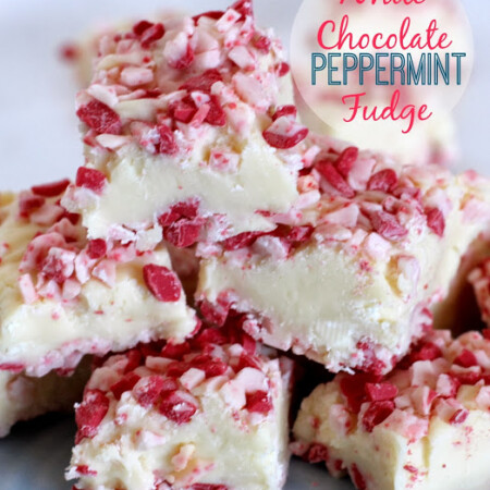 White Chocolate Peppermint Fudge feautred on www.thirtyhandmadedays.com