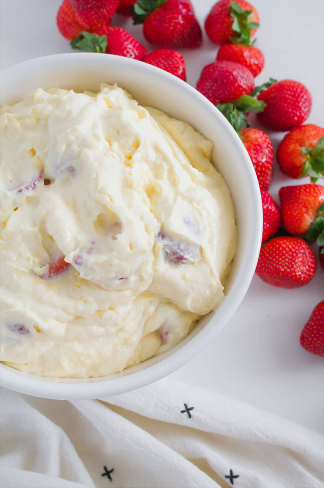 Vanilla Strawberry Fluff Recipe - a yummy dessert recipe from thirtyhandmadedays.com