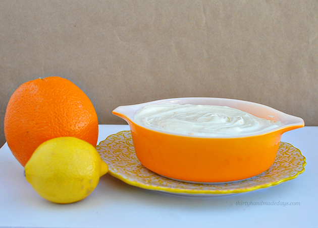 Light & fluffy amazingly delicious Citrus Fruit Dip - YES! This is sooo good. Must try! | Thirty Handmade Days 