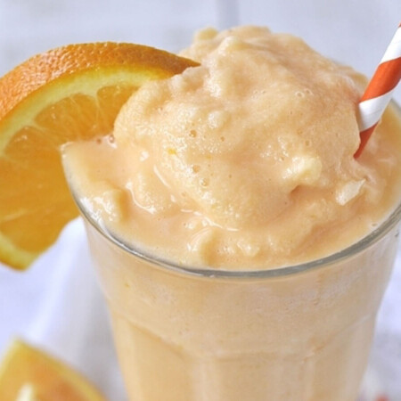 Creamy Orange Freeze - the perfect drink for a hot summer day!
