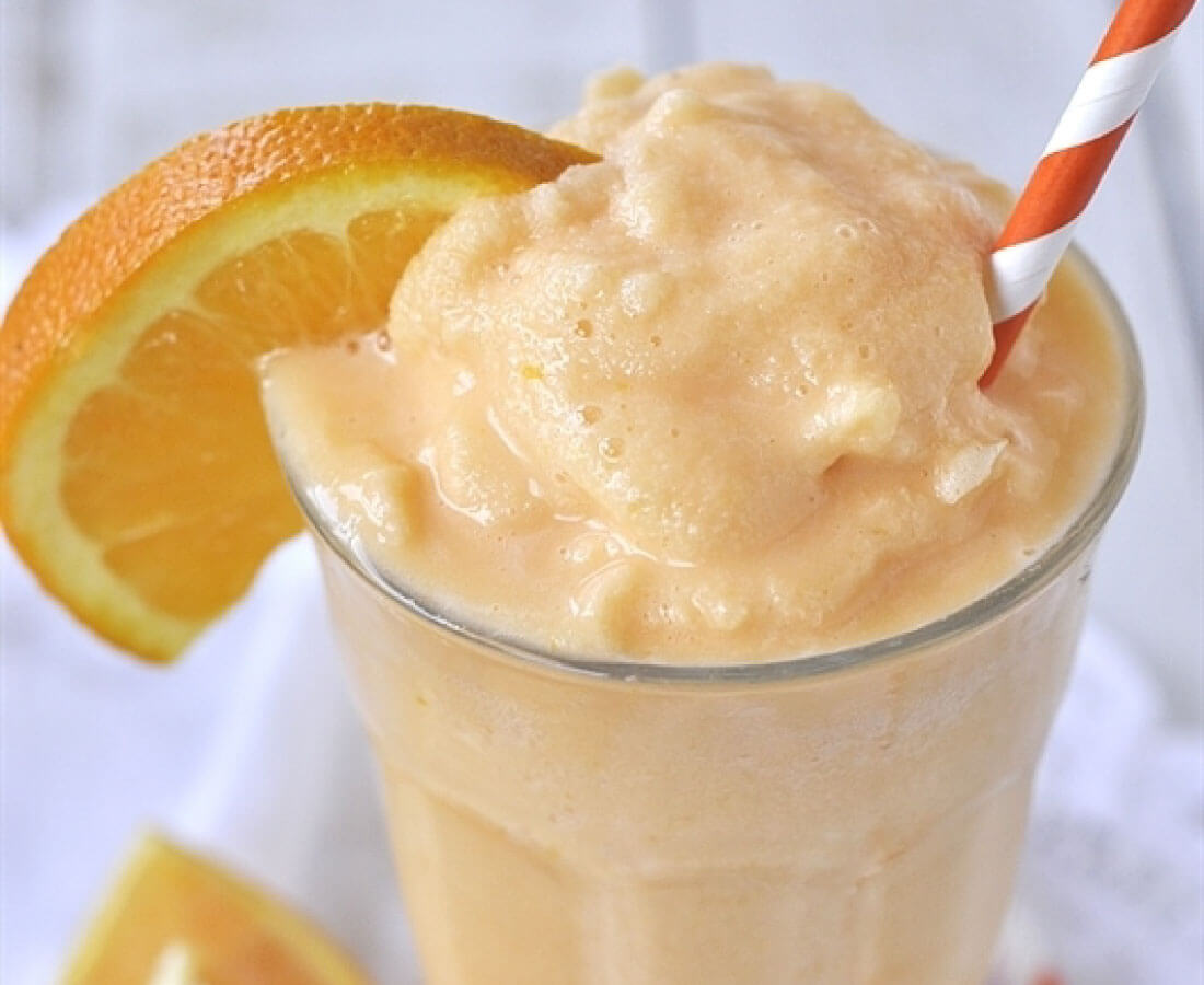 Creamy Orange Frappe - the perfect drink for a hot summer day! 