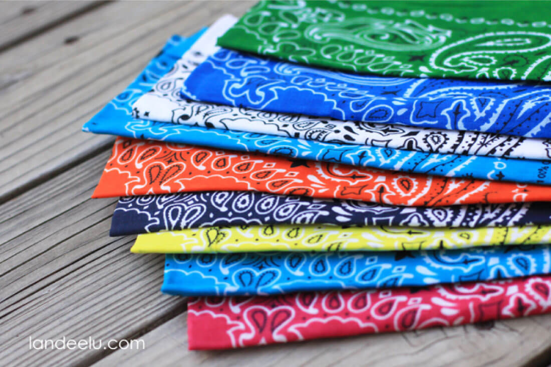 Easy DIY Bandana Party Banner  - stack of bandanas.