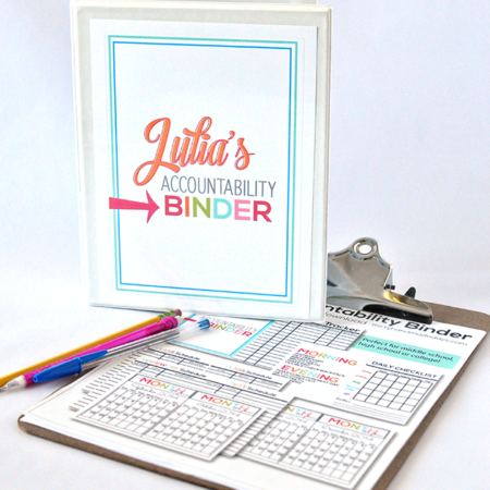Printable Mini Accountability Binder - perfect for junior high, high school and college students | Thirty Handmade Days