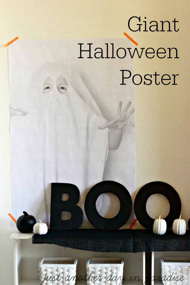 Giant Halloween Poster - learn how to make this easy Halloween decor