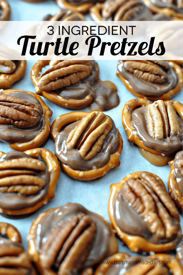 Super simple dessert - 3 Ingredient Turtle Pretzels www.thirtyhandmadedays.com