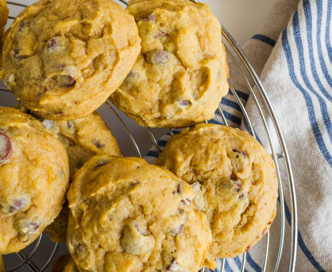Old Fashioned Pumpkin Chocolate Chip Cookies scream fall and taste amazing. 