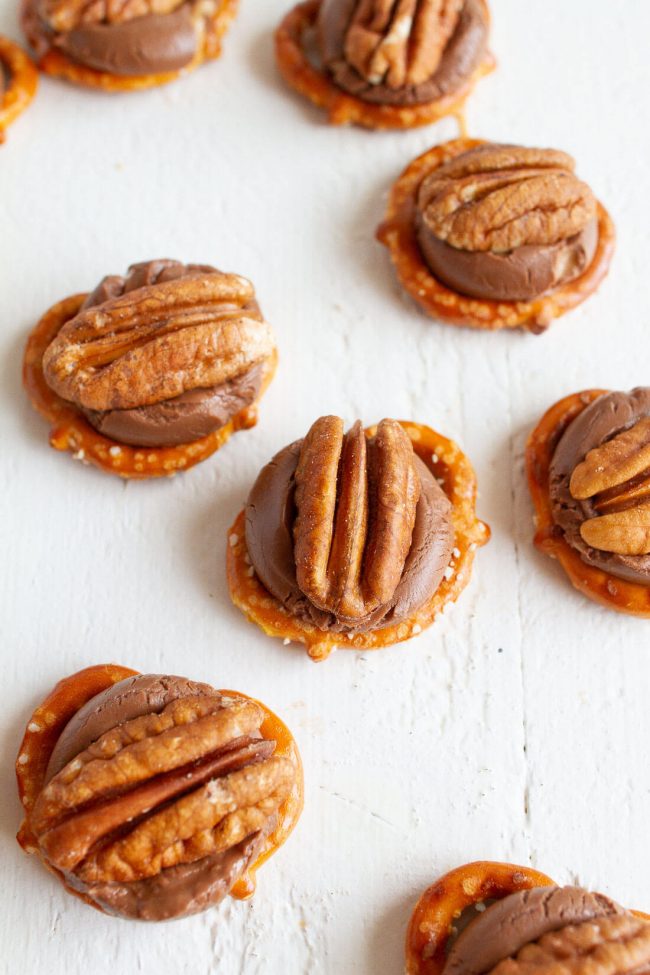 Rolo Pretzel Turtles Recipe from Thirty Handmade Days