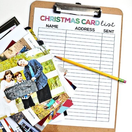 Printable Christmas Card Checklist - download and print to keep track of your card list. www.thirtyhandmadedays.com