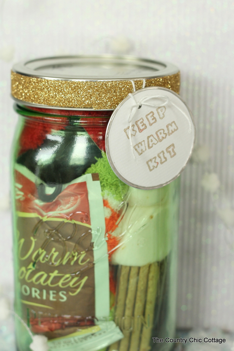 Keep Warm Kit - Gifts in a Jar .. a good Christmas gift idea for friends! Adding glitter tape via www.thirtyhandmadedays.com