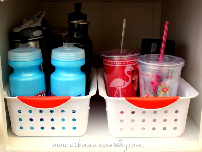 Organize the kitchen 