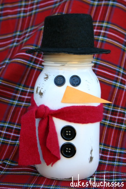 Snowman Mason Jar Hot Cocoa Gift - add the face  via thirtyhandmadedays.com