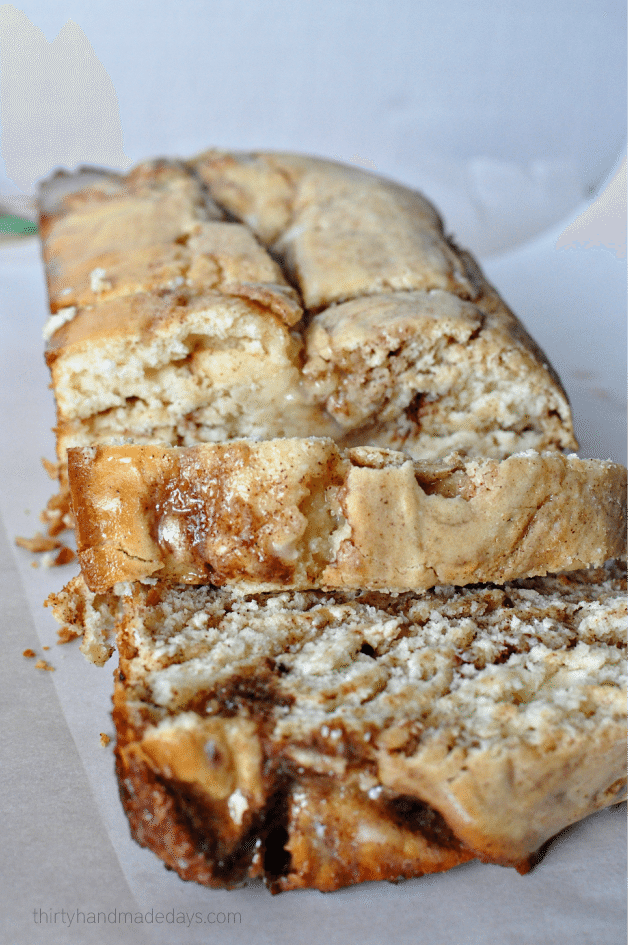 Easy to make quick bread- Cinnamon Roll Bread. The perfect treat for the holidays or anytime of year! thirtyhandmadedays.com
