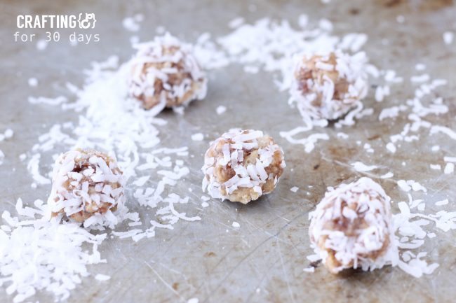 Delicious Date Ball Cookies from Crafting E 