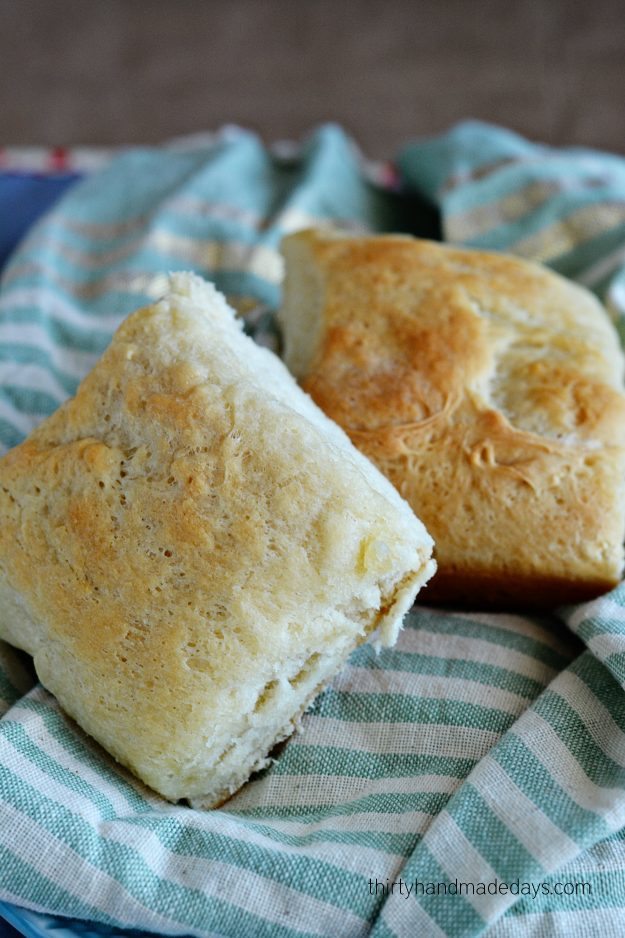 A fun recipe to try - Cake Box Dinner Rolls from .thirtyhandmadedays.com