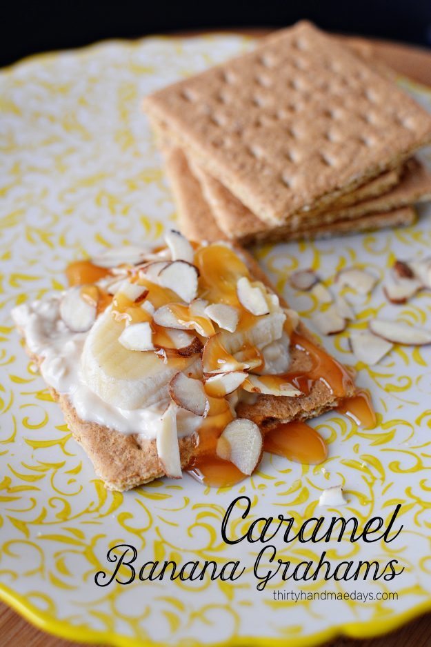 Caramel Banana Grahams- I put all my favorite things into one delicious bite. Must try dessert! 