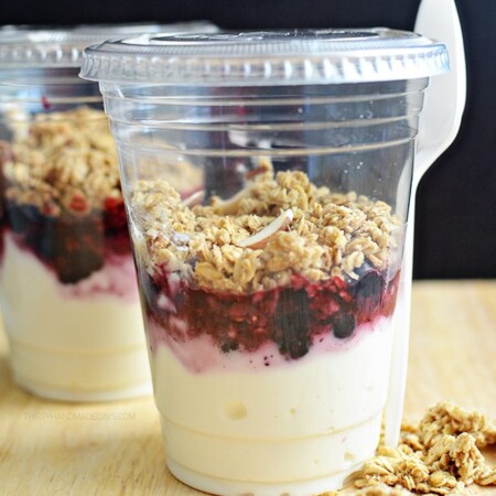 Make Ahead Fruit Parfaits from www.thirtyhandmadedays.com