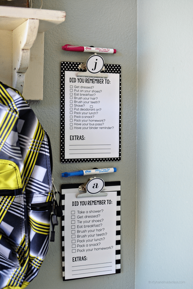 Back to School Organization Idea- printable checklist www.thirtyhandmadedays.com