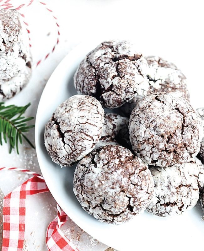 Chocolate Crinkle Cookies from the 36th Ave