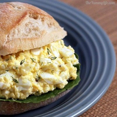 Healthy Egg Salad Sandwich from The Yummy Life / round up on ThirtyHandmadeDays.com