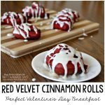 Red Velvet Cinnamon Rolls / the perfect Valentine's Day breakfast / by BusyMomsHelper.com for ThirtyHandmadeDays.com