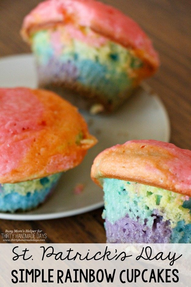 Simple Rainbow Cupcakes / the perfect St. Patrick's Day treat and snack / by BusyMomsHelper.com for ThirtyHandmadeDays.com