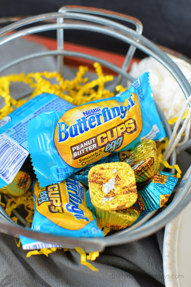 Butterfinger Peanut Butter Cups just in time for Easter! www.thirtyhandmadedays.com