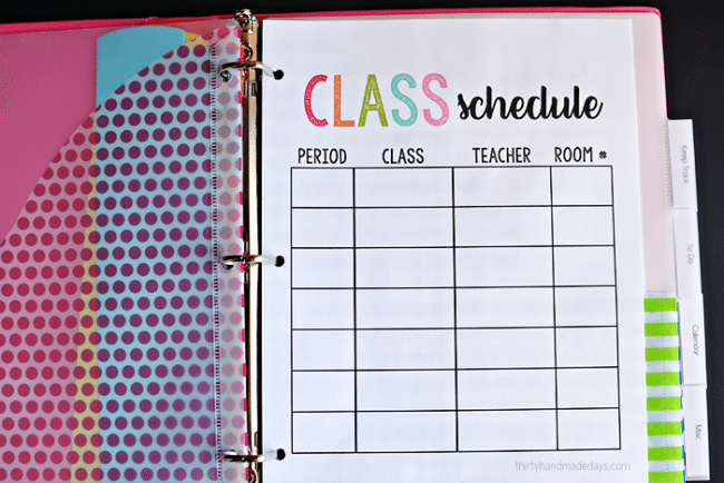 Great for back to school - Student Binder - Includes FREE printables! www.thirtyhandmadedays.com