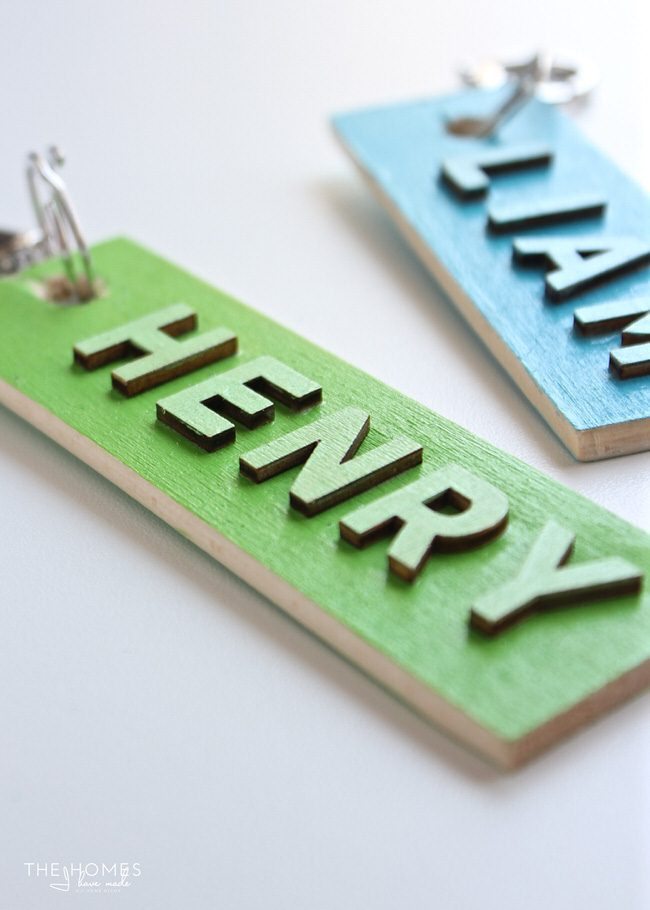 These wooden name keychains are an easy craft project and the perfect back-to-school gift for the whole class!