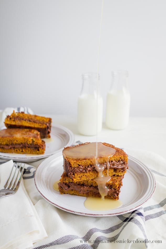 Nutella Stuffed Pumpkin French Toast - an amazing spin on an old classic. You definitely need to try this recipe this fall! via www.thirtyhandmadedays.com